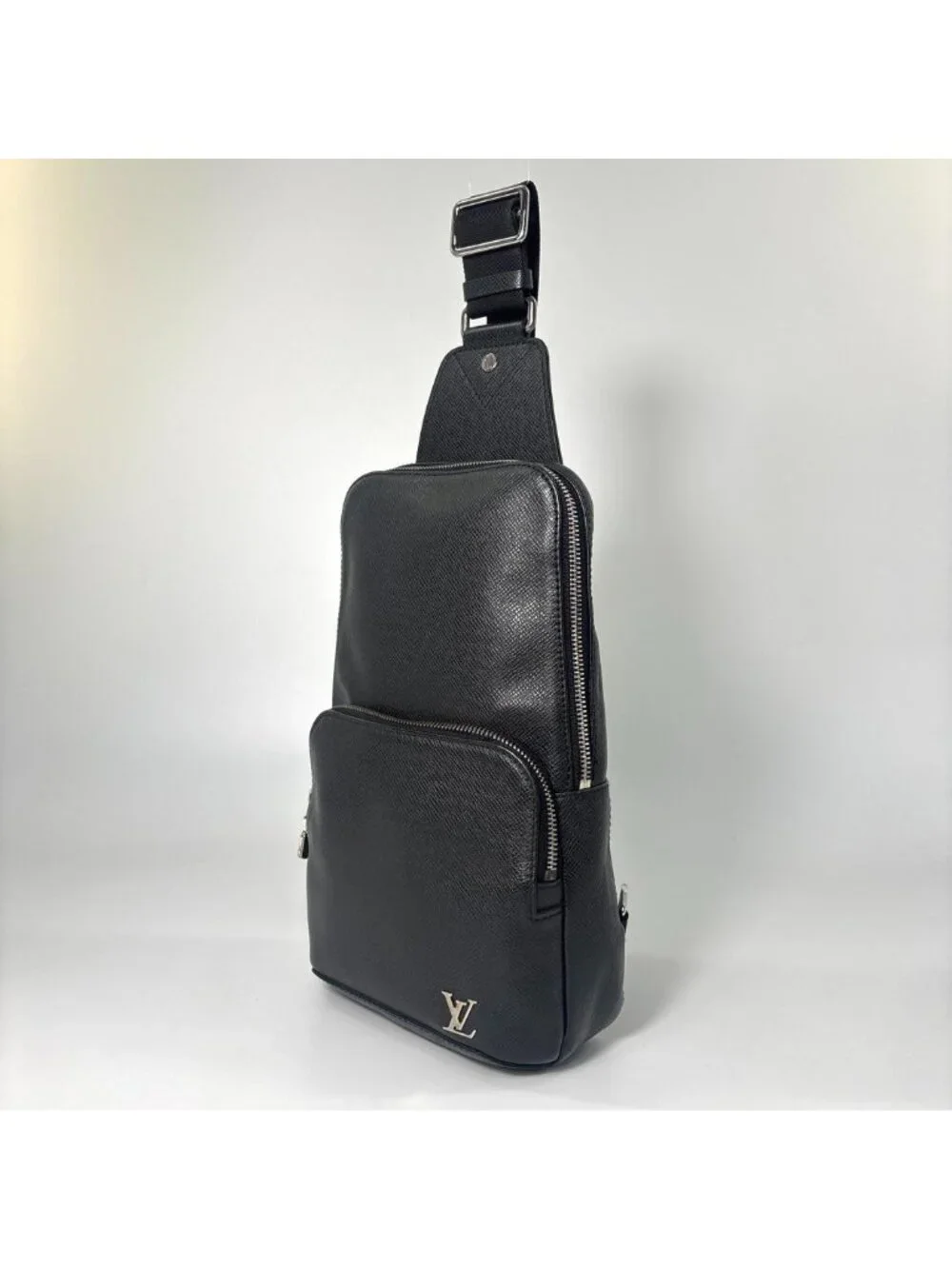 Louis Vuitton Taiga Sling Bag Black